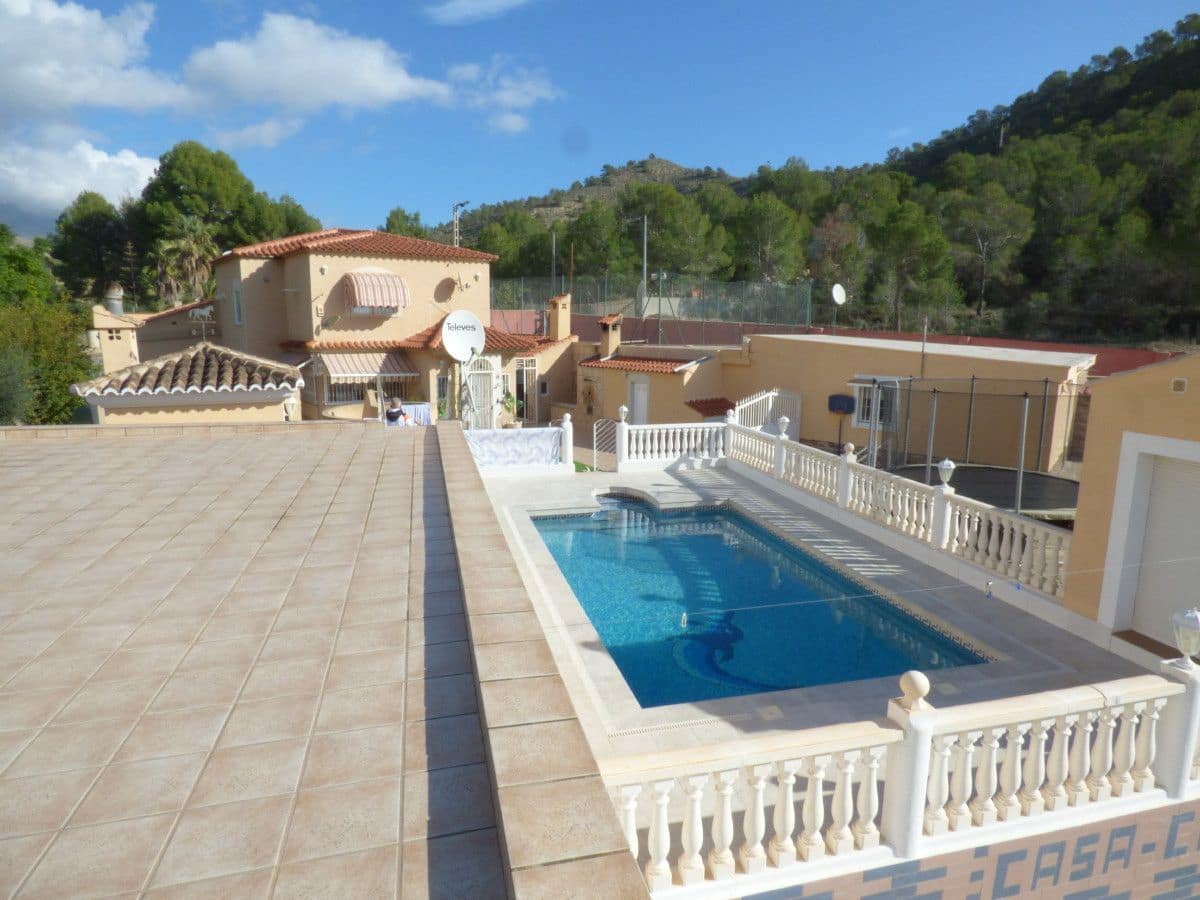 8 soveværelse Villa til salg i La Villajoyosa / Vila Joiosa med swimmingpool garage - € 650.000 (Ref: 8679511)