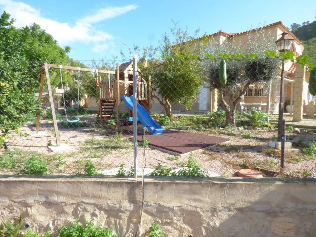 8 soveværelse Villa til salg i La Villajoyosa / Vila Joiosa med swimmingpool garage - € 650.000 (Ref: 8679511)