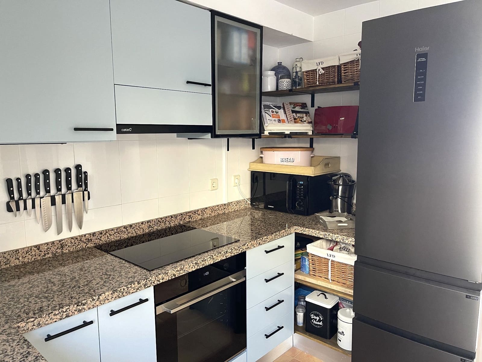 3 soverom Kjedet enebolig til salgs i Relleu med svømmebasseng garasje - € 245 000 (Ref: 9306305)