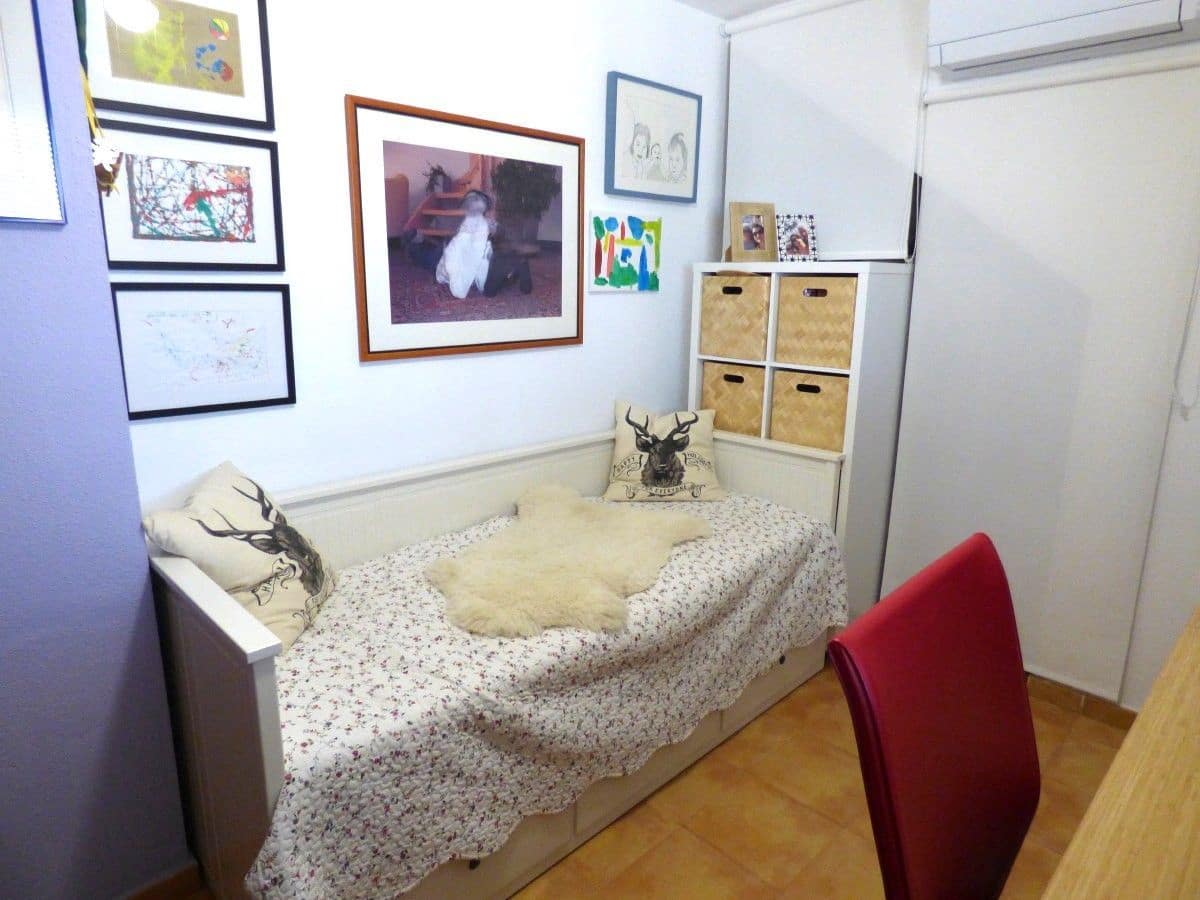 3 bedroom Semi-detached Villa for sale in Relleu with pool garage - € 231,900 (Ref: 9306305)