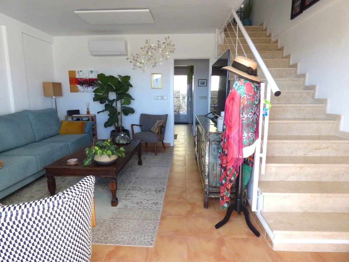 3 bedroom Semi-detached Villa for sale in Relleu with pool garage - € 231,900 (Ref: 9306305)