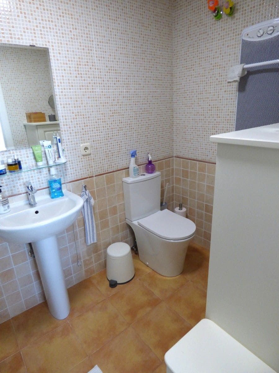 3 bedroom Semi-detached Villa for sale in Relleu with pool garage - € 231,900 (Ref: 9306305)