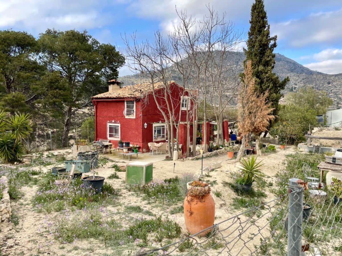 3 soverom Villa til salgs i Relleu med garasje - € 184 000 (Ref: 9334449)