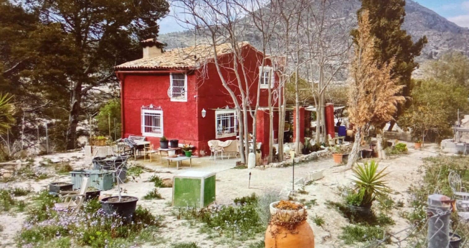 3 soverom Villa til salgs i Relleu med garasje - € 184 000 (Ref: 9334449)