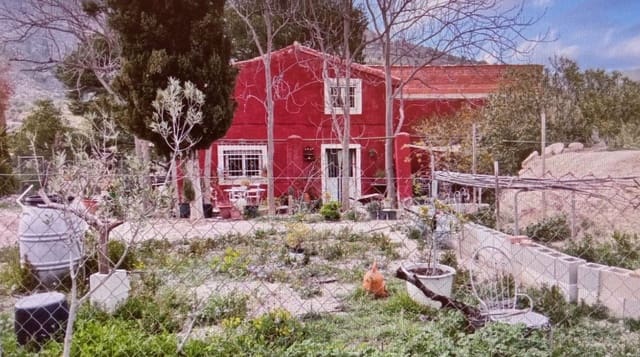 3 bedroom Villa for sale in Relleu with garage - € 184,000 (Ref: 9334449)