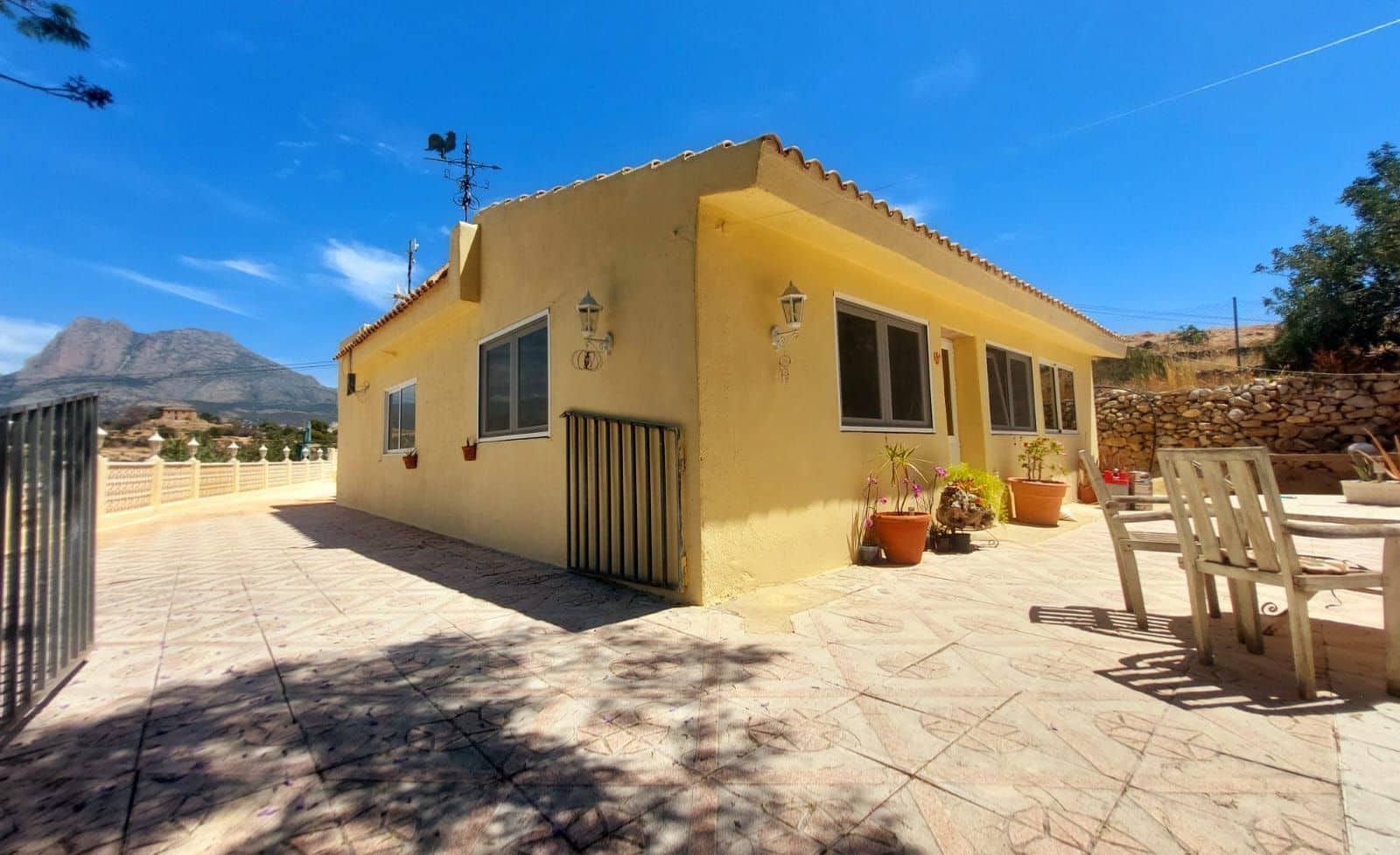 3 chambre Finca/Maison de Campagne à vendre à La Villajoyosa / Vila Joiosa avec piscine - 395 000 € (Ref: 9376651)