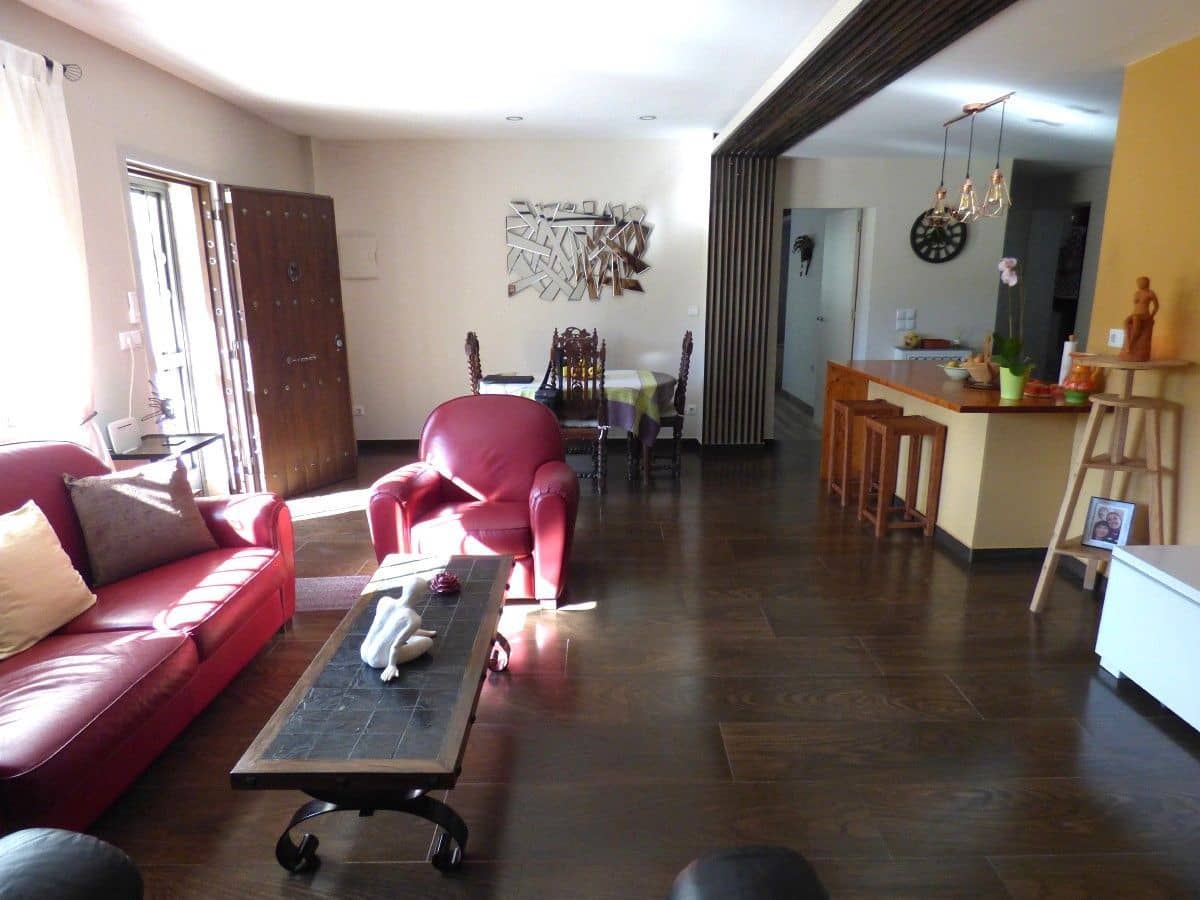 3 quarto Moradia para venda em Orxeta com garagem - 345 000 € (Ref: 9382421)