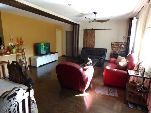 3 bedroom Villa for sale in Orxeta with garage - € 345,000 (Ref: 9382421)