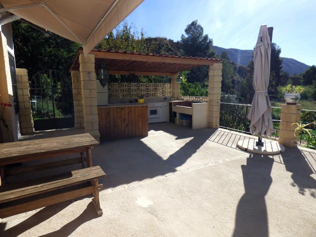 3 quarto Moradia para venda em Orxeta com garagem - 345 000 € (Ref: 9382421)