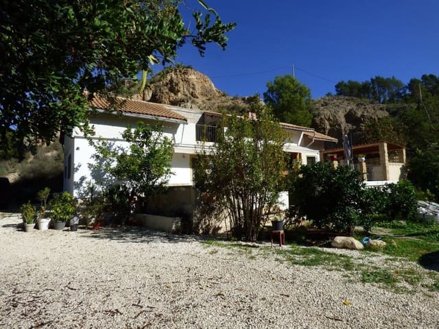 3 bedroom Villa for sale in Orxeta with garage - € 345,000 (Ref: 9382421)