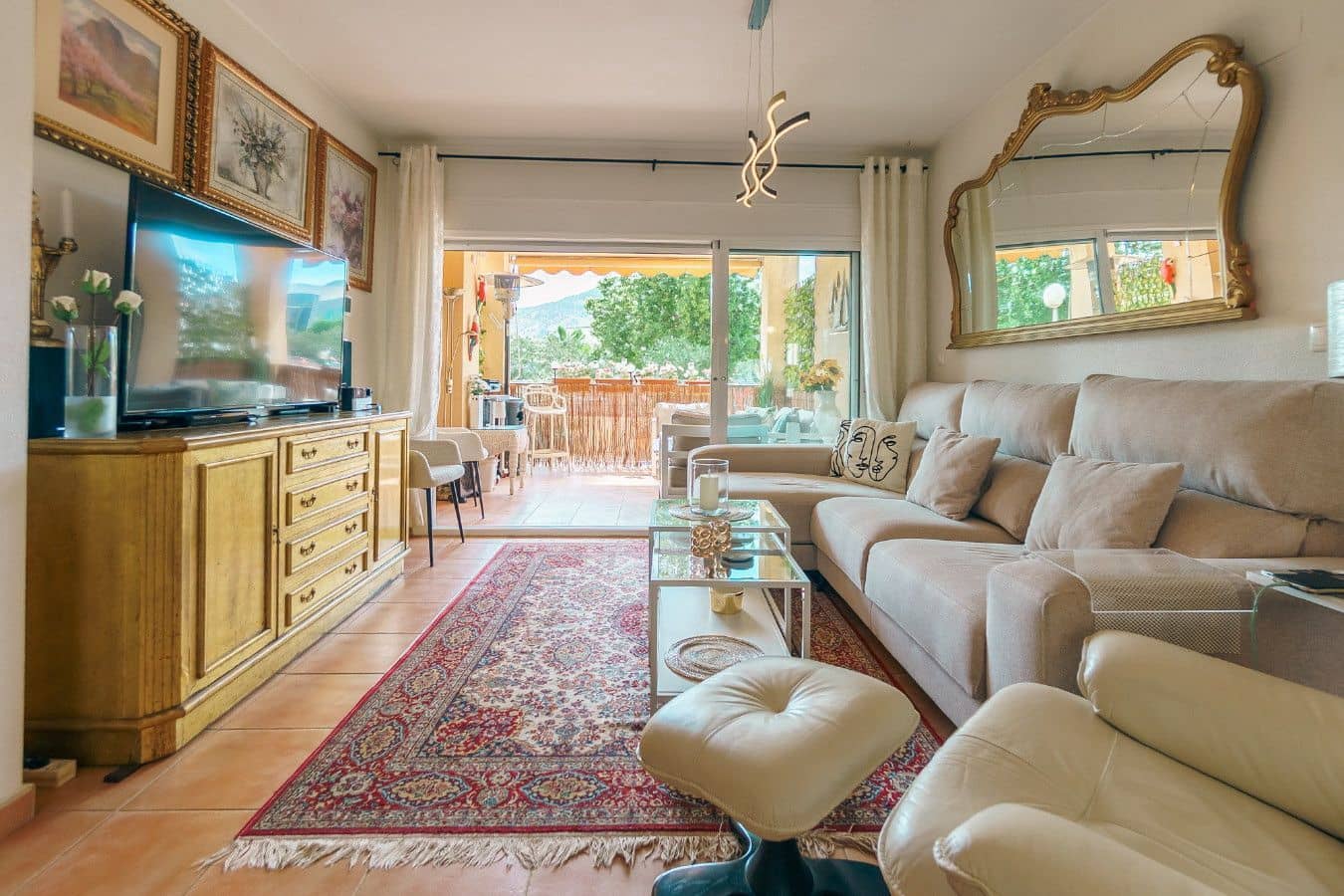 2 soverom Leilighet til salgs i Albir med svømmebasseng garasje - € 299 000 (Ref: 9448965)