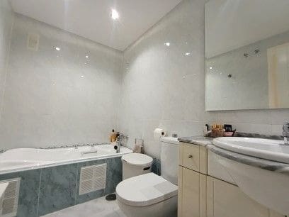 2 slaapkamer Appartement te koop in La Villajoyosa / Vila Joiosa met zwembad - € 249.500 (Ref: 9453133)