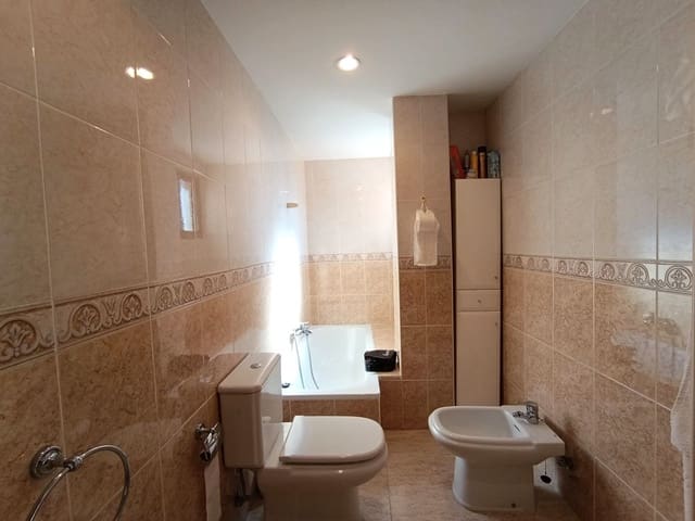 3 camera da letto Appartamento in vendita in Benidorm con piscina garage - 341.250 € (Rif: 9461813)
