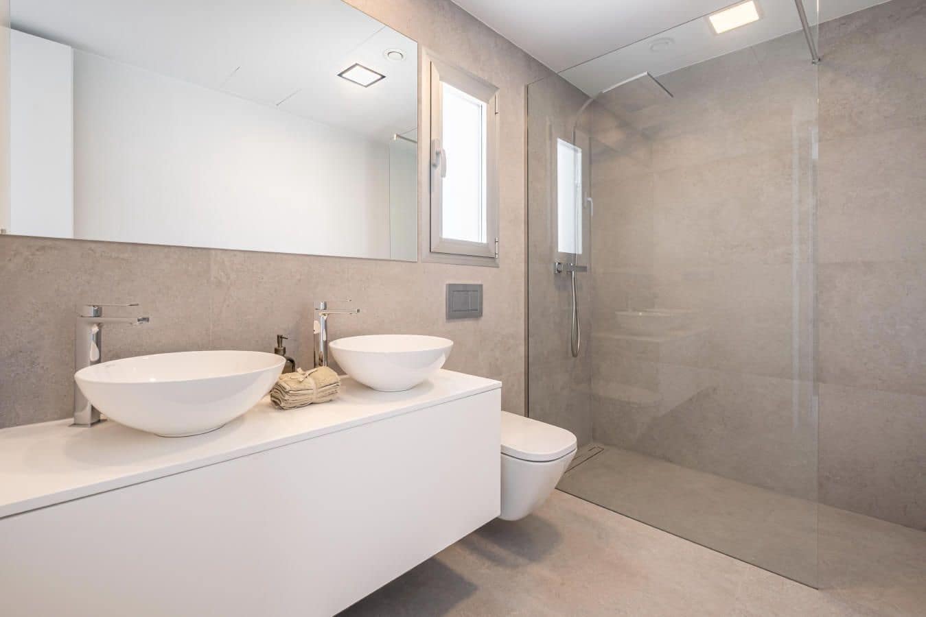 3 makuuhuone Huvila myytävänä paikassa Finestrat mukana uima-altaan 
autotalli - 695 000 € (Ref: 9590764)