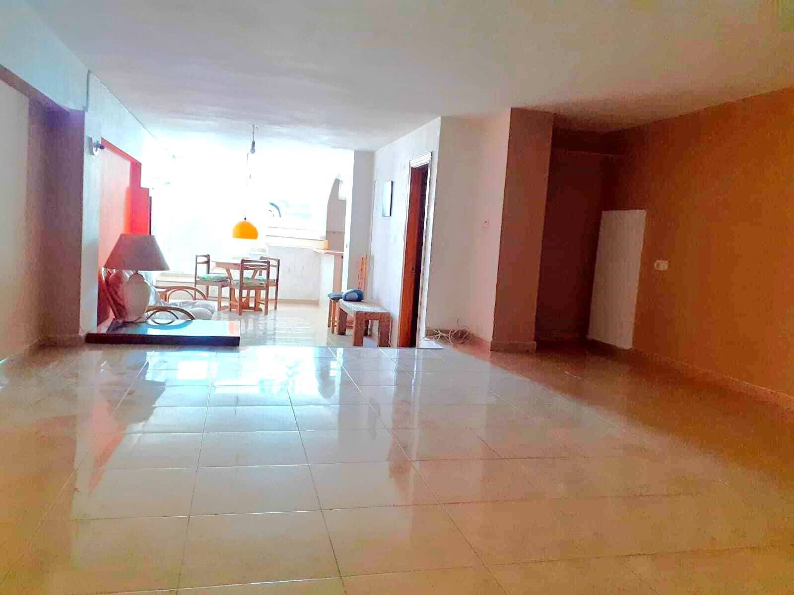 1 makuuhuone Kaupallinen myytävänä paikassa Albir mukana 
autotalli - 290 000 € (Ref: 9602561)