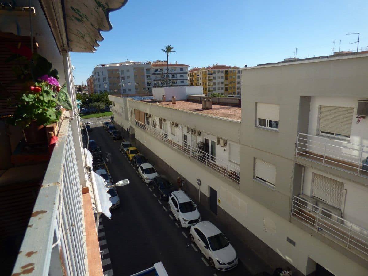 2 bedroom Apartment for sale in La Villajoyosa / Vila Joiosa - € 145,500 (Ref: 9611142)