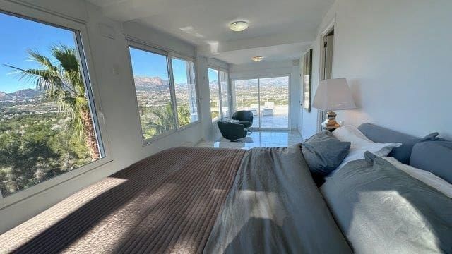 6 soveværelse Villa til salg i Albir med swimmingpool garage - € 2.950.000 (Ref: 9701357)