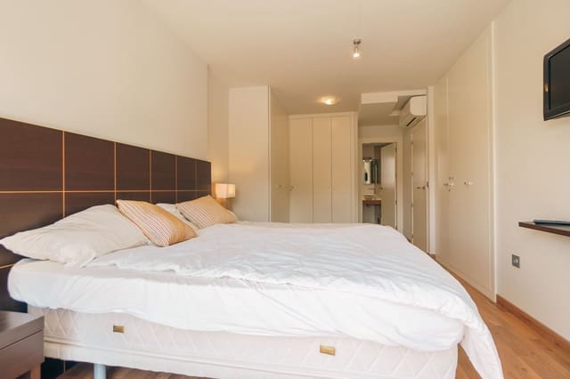 4 soveværelse Villa til salg i Albir, Alfaz del Pi / L'Alfàs del Pi med swimmingpool garage - € 795.000 (Ref: 9714568)