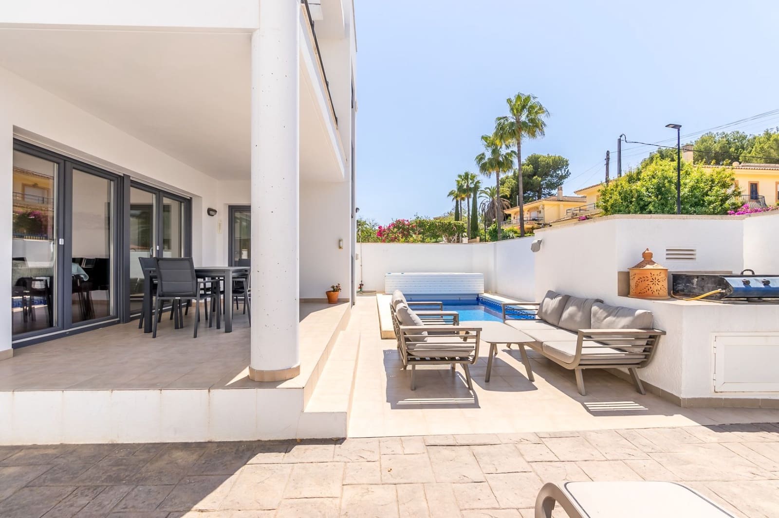 4 bedroom Villa for sale in Albir with pool garage - € 795,000 (Ref: 9714568)