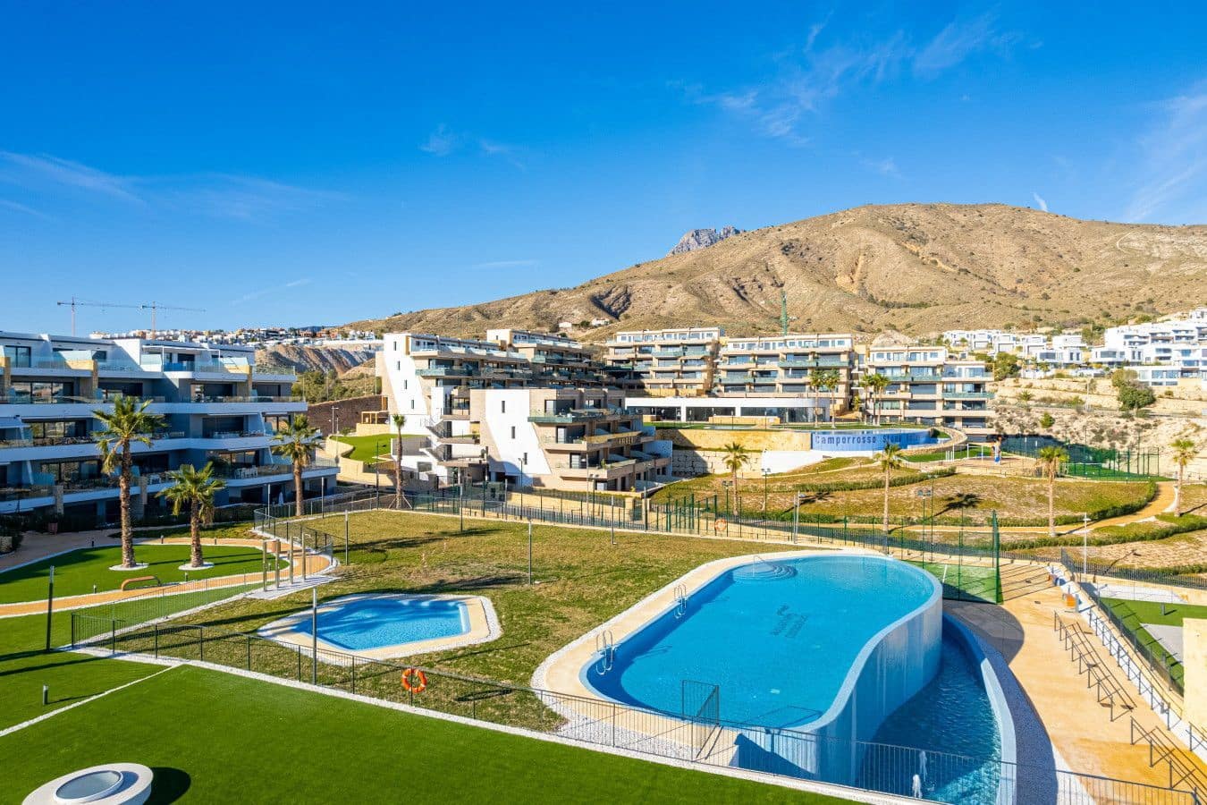 2 bedroom Apartment for sale in Finestrat with pool garage - € 450,000 (Ref: 9721371)
