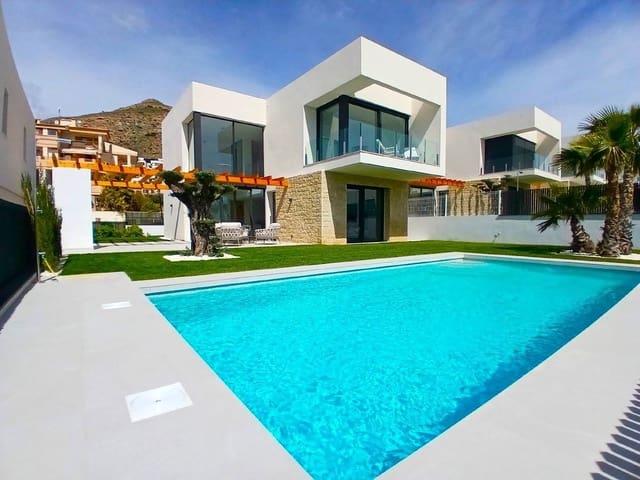 Chalet de 3 habitaciones en Golf Bahía, Finestrat en venta con piscina garaje - 1.195.000 € (Ref: 9744055)