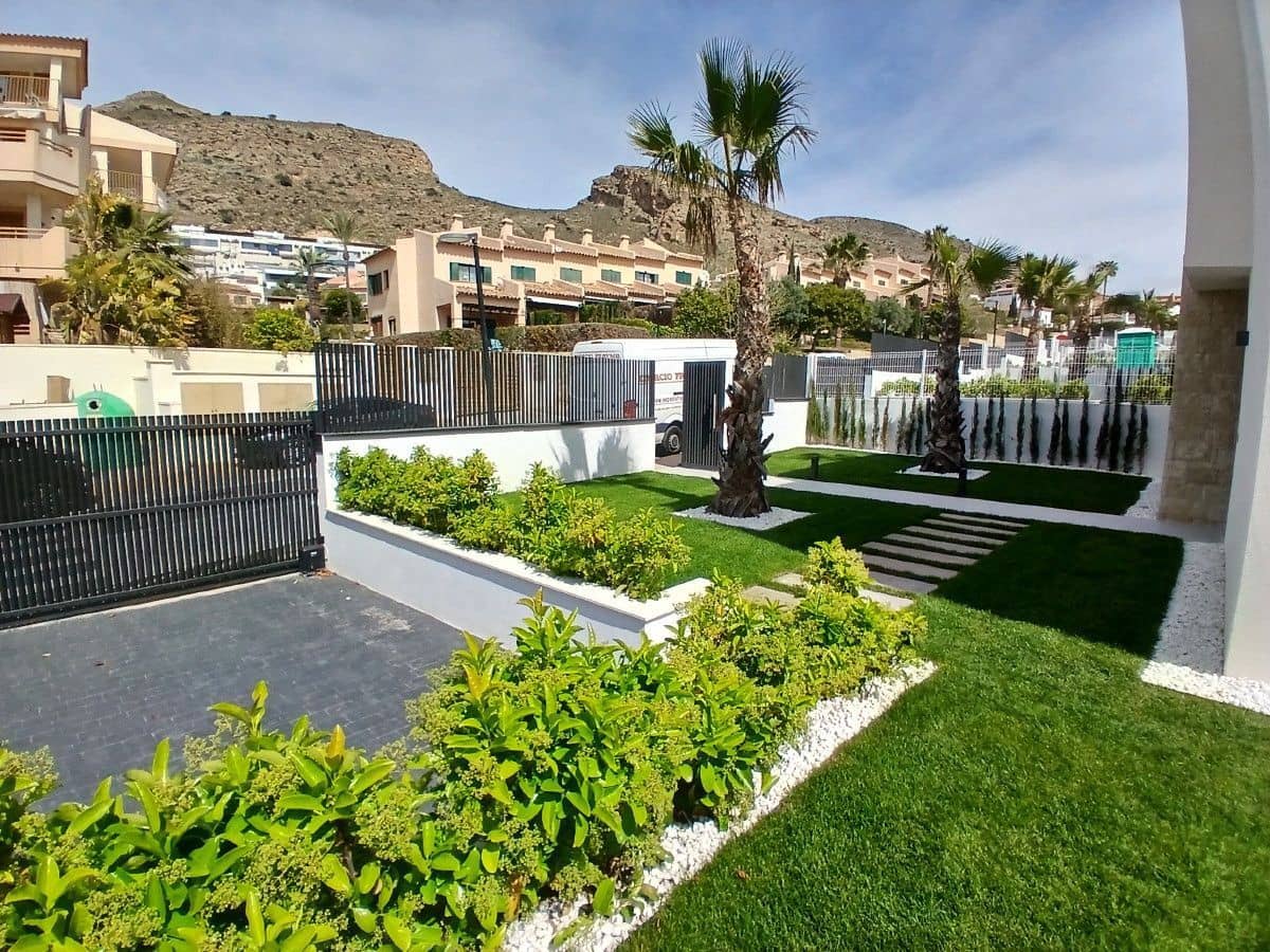 3 bedroom Villa for sale in Finestrat with pool garage - € 1,195,000 (Ref: 9744055)