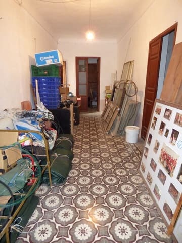 4 makuuhuone Omakotitalo myytävänä paikassa Relleu - 149 000 € (Ref: 9755363)