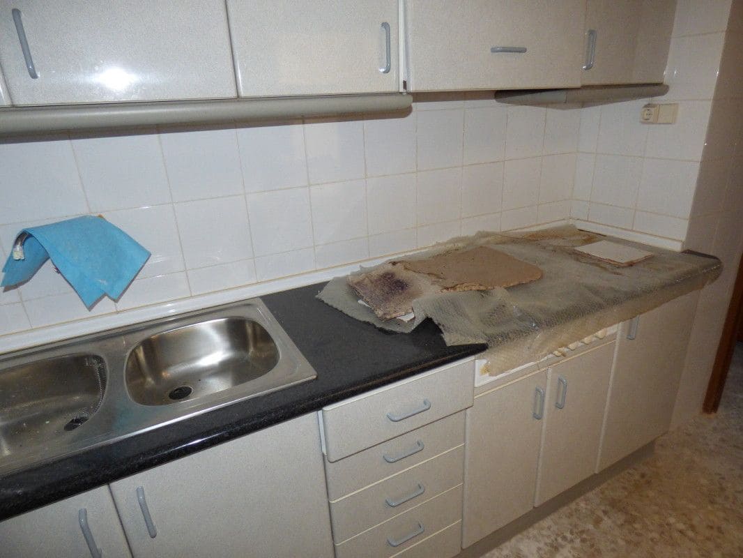 7 camera da letto Casa in vendita in Relleu - 135.000 € (Rif: 9788035)