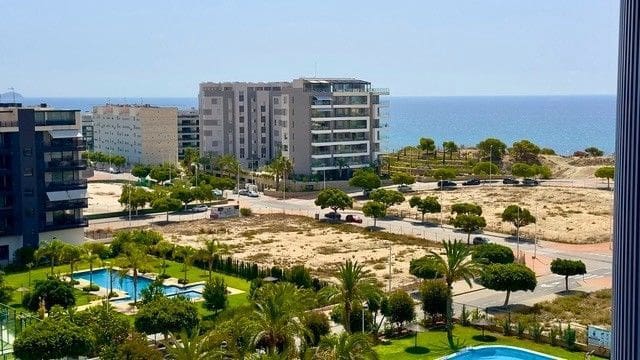 2 soveværelse Penthouse til salg i La Villajoyosa / Vila Joiosa med swimmingpool garage - € 465.000 (Ref: 9788040)