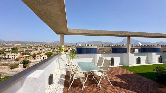 2 soveværelse Penthouse til salg i La Villajoyosa / Vila Joiosa med swimmingpool garage - € 465.000 (Ref: 9788040)