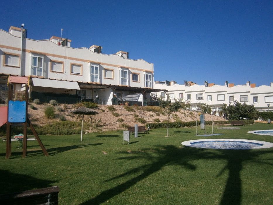 3 slaapkamer Villa te koop in Finestrat met zwembad garage - € 309.900 (Ref: 9803995)