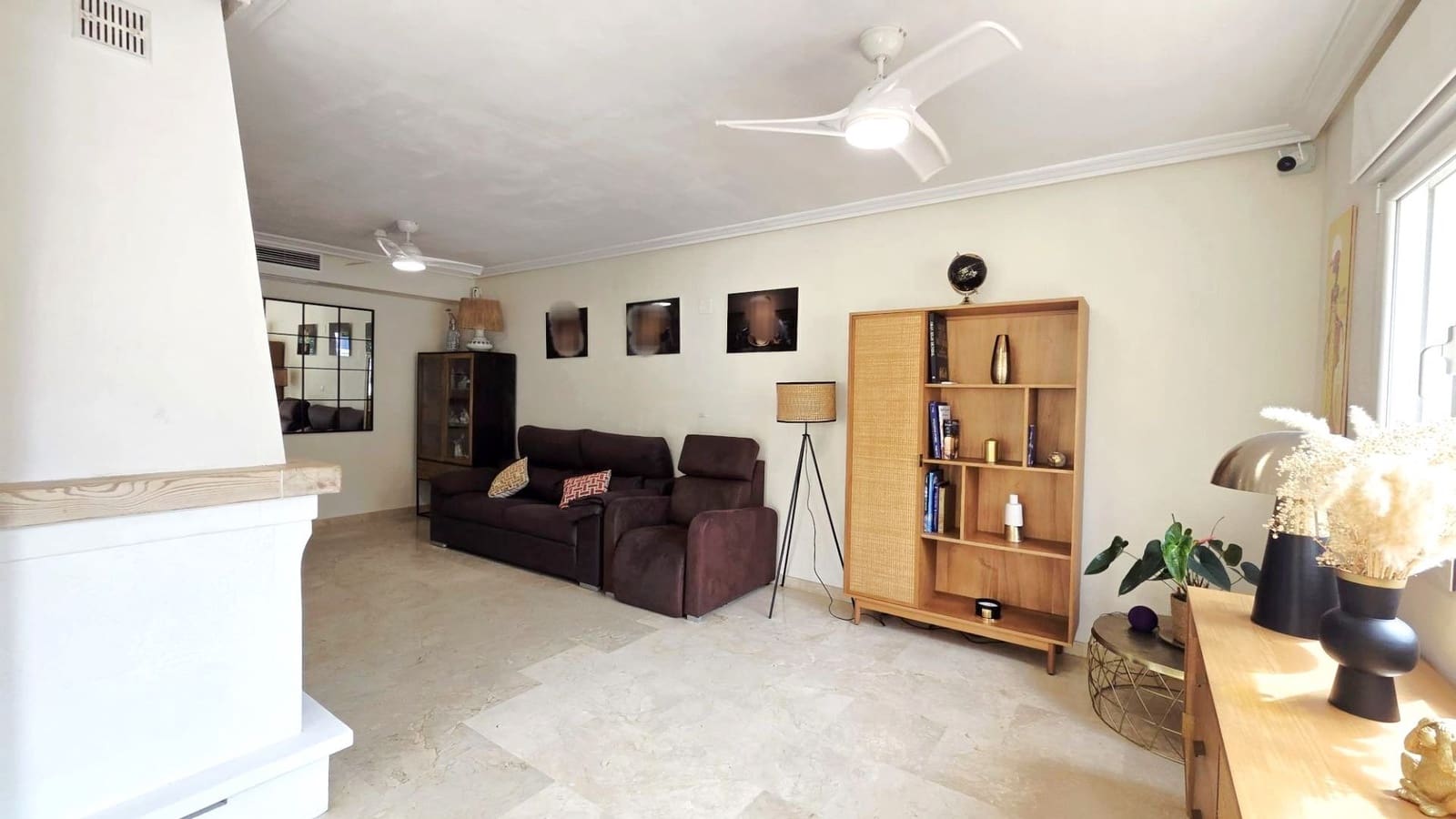 4 Zimmer Villa zu verkaufen in La Nucia mit Pool Garage - 598.000 € (Ref: 9811299)
