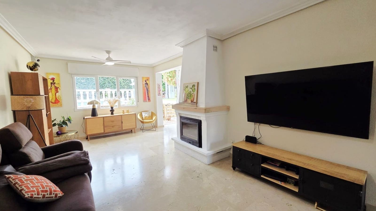 4 Zimmer Villa zu verkaufen in La Nucia mit Pool Garage - 598.000 € (Ref: 9811299)