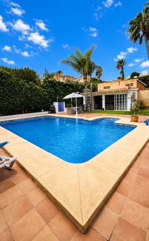 4 sypialnia Willa na sprzedaż w Barranco Hondo - Varadero  , La Nucia z basenem garażem - 565 000 € (Ref: 9811299)
