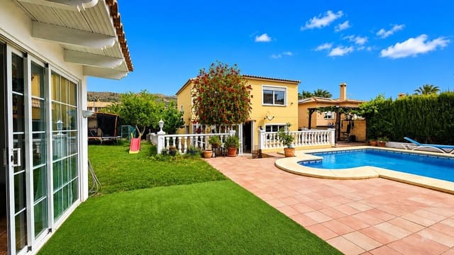 4 sypialnia Willa na sprzedaż w Barranco Hondo - Varadero  , La Nucia z basenem garażem - 565 000 € (Ref: 9811299)