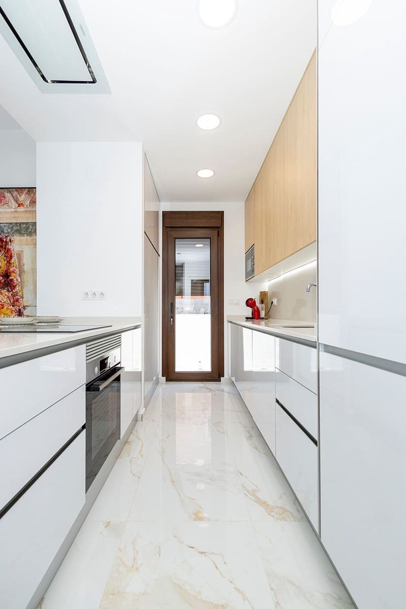 3 bedroom Villa for sale in Polop with pool garage - € 598,000 (Ref: 9827085)