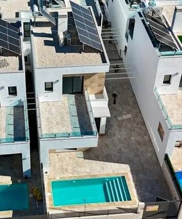 3 Zimmer Villa zu verkaufen in Polop mit Pool Garage - 489.000 € (Ref: 9827086)