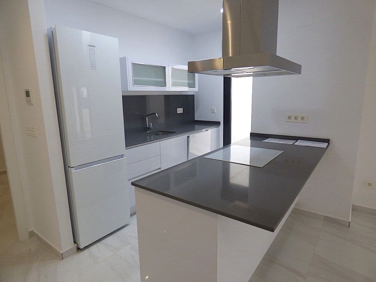 3 Zimmer Villa zu verkaufen in Polop mit Pool Garage - 489.000 € (Ref: 9827086)
