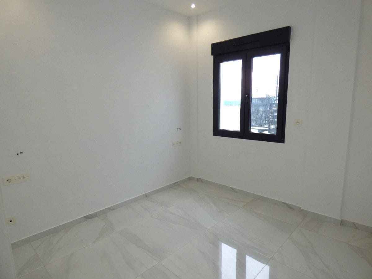 3 Zimmer Villa zu verkaufen in Polop mit Pool Garage - 489.000 € (Ref: 9827086)