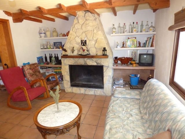 3 quarto Moradia para venda em Torremanzanas com garagem - 144 900 € (Ref: 9830770)