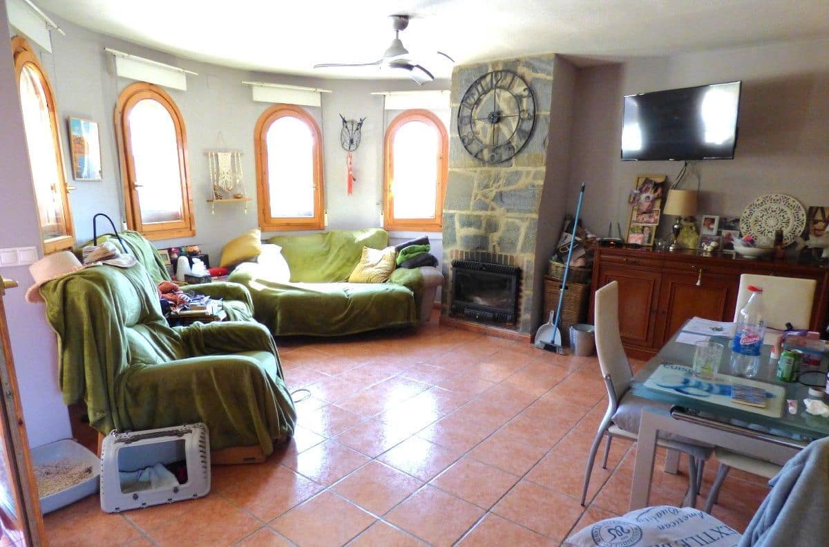 3 bedroom Villa for sale in Relleu with pool garage - € 350,000 (Ref: 9877982)