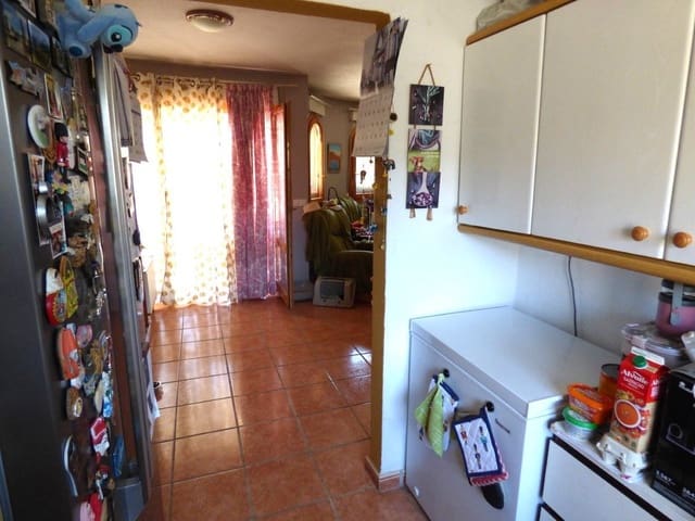 3 sovrum Villa till salu i Relleu med pool garage - 350 000 € (Ref: 9877982)