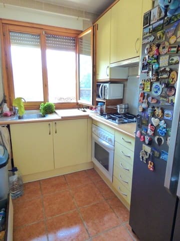 3 sovrum Villa till salu i Relleu med pool garage - 350 000 € (Ref: 9877982)