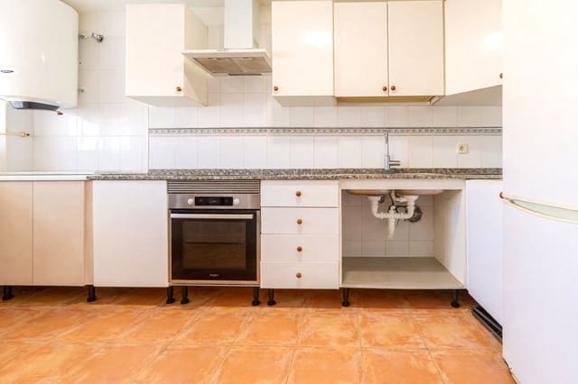 2 bedroom Apartment for sale in Albir, Alfaz del Pi / L'Alfàs del Pi with pool garage - € 349,000 (Ref: 9899009)