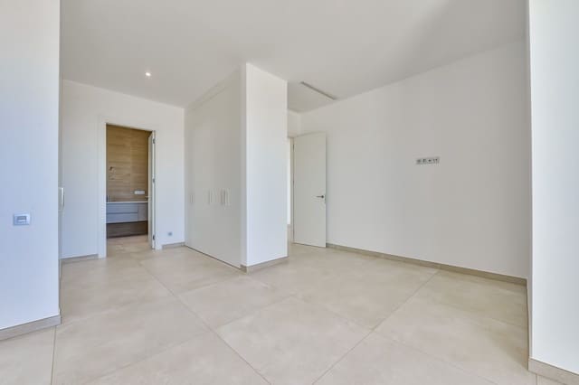 8 soverom Villa til salgs i Golf Bahía, Finestrat med svømmebasseng garasje - € 2 950 000 (Ref: 9931251)