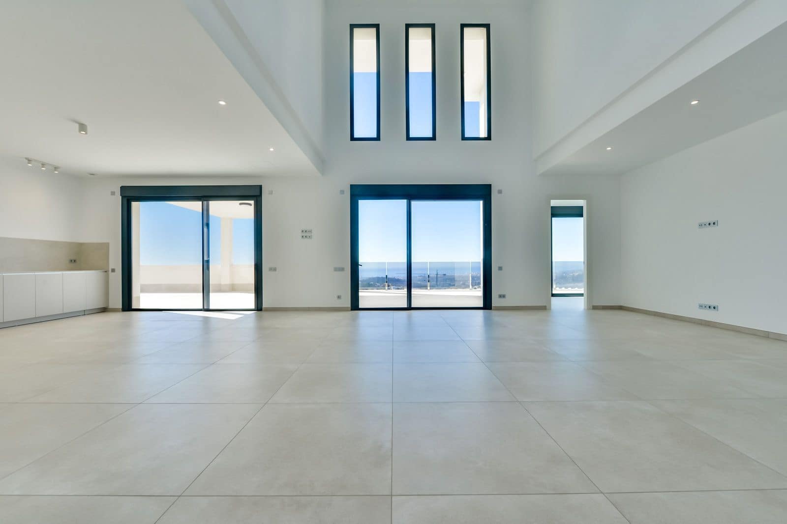 8 quarto Moradia para venda em Finestrat com piscina garagem - 2 950 000 € (Ref: 9931251)