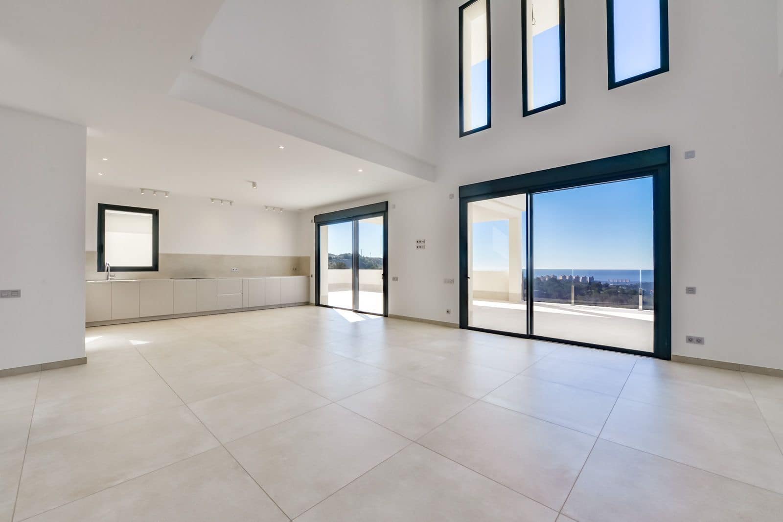 8 quarto Moradia para venda em Finestrat com piscina garagem - 2 950 000 € (Ref: 9931251)