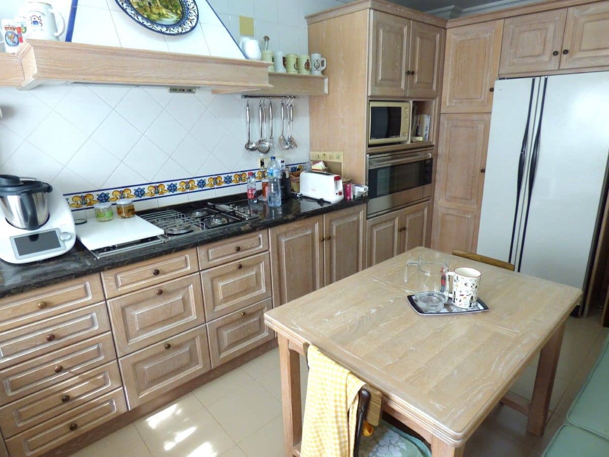 6 chambre Villa/Maison à vendre à Benidorm avec piscine garage - 460 000 € (Ref: 9945297)