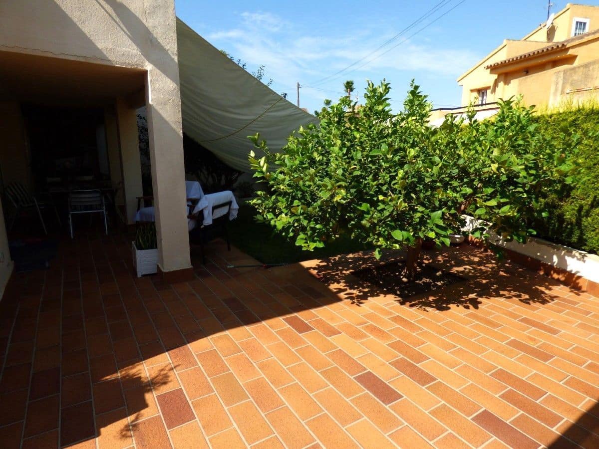 6 chambre Villa/Maison à vendre à Benidorm avec piscine garage - 460 000 € (Ref: 9945297)