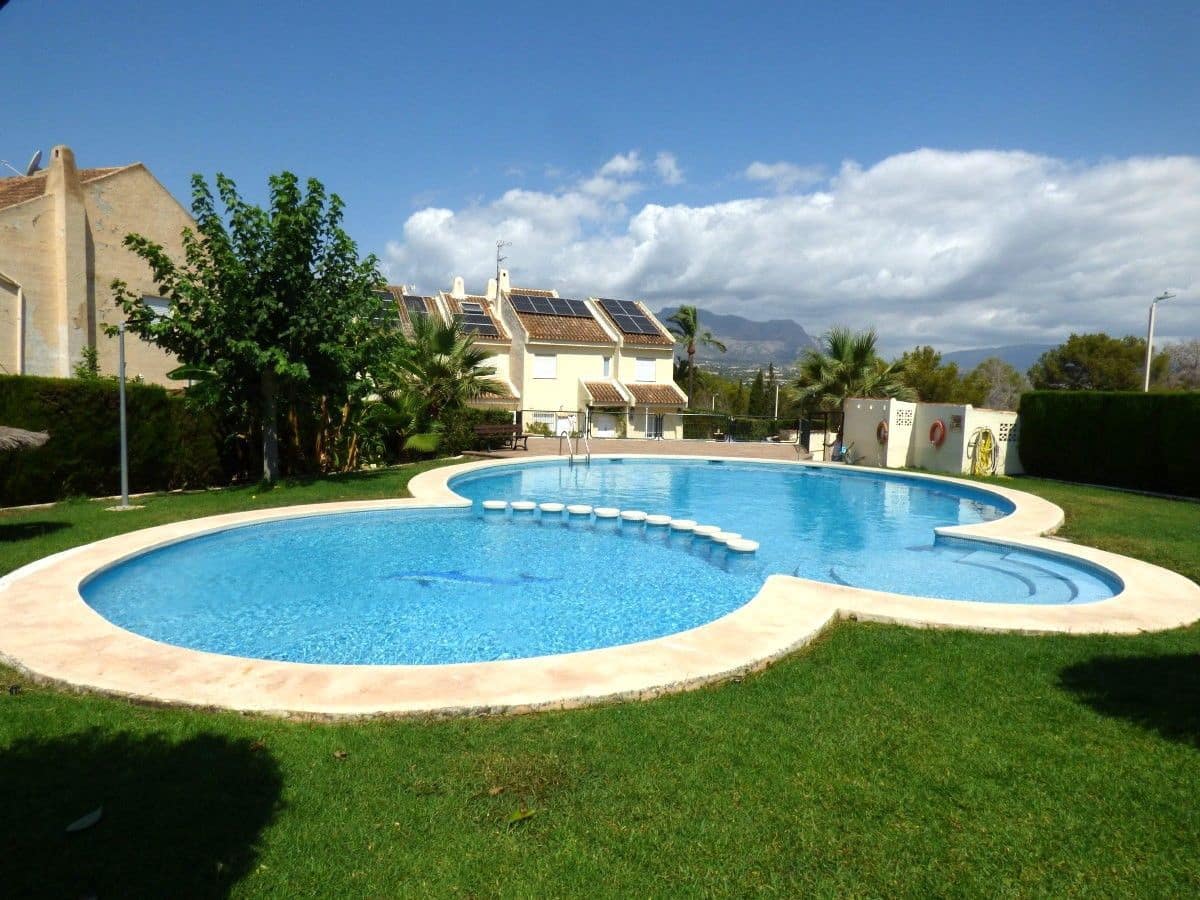 6 chambre Villa/Maison à vendre à Benidorm avec piscine garage - 460 000 € (Ref: 9945297)